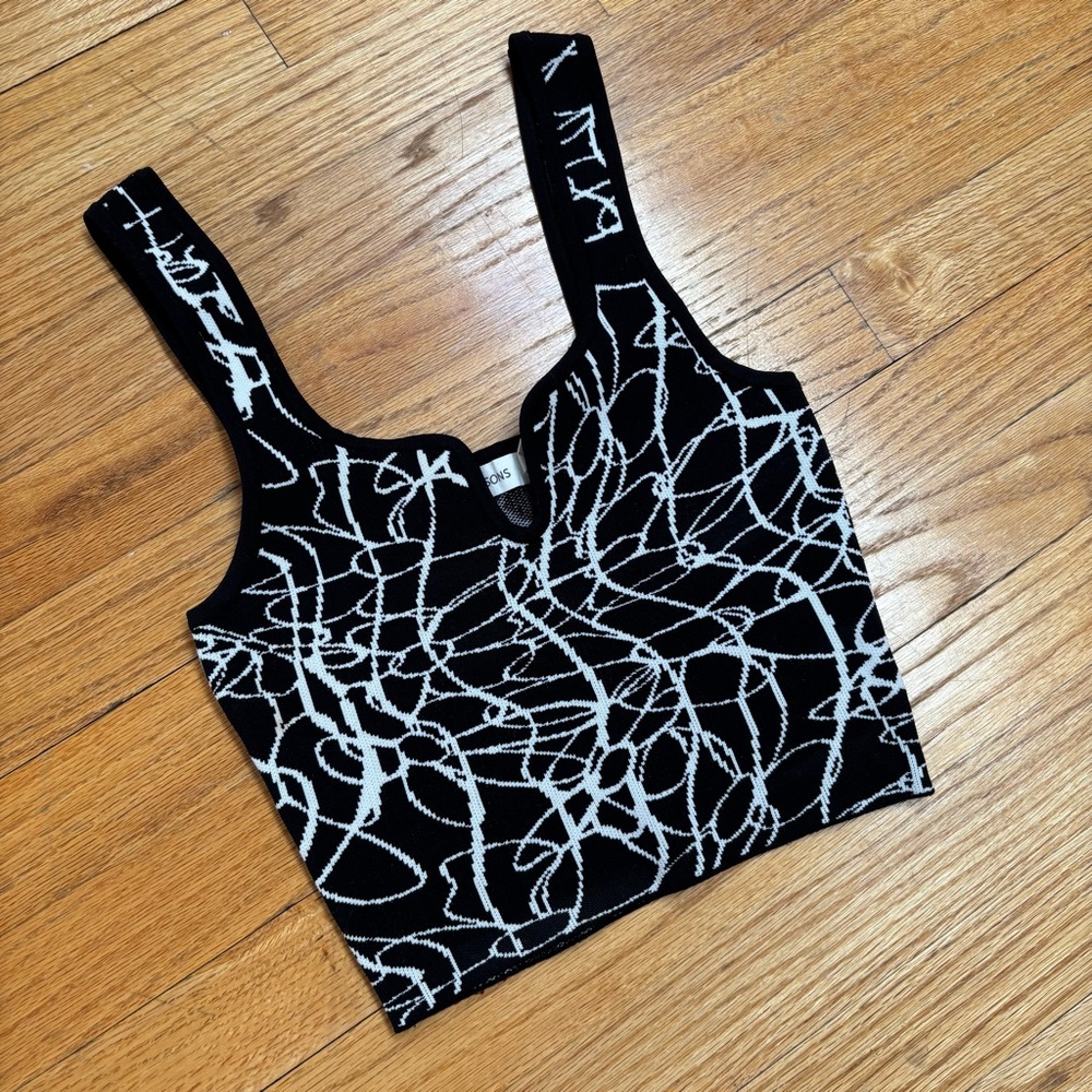 Glassons Black and White Patterned Tank Top